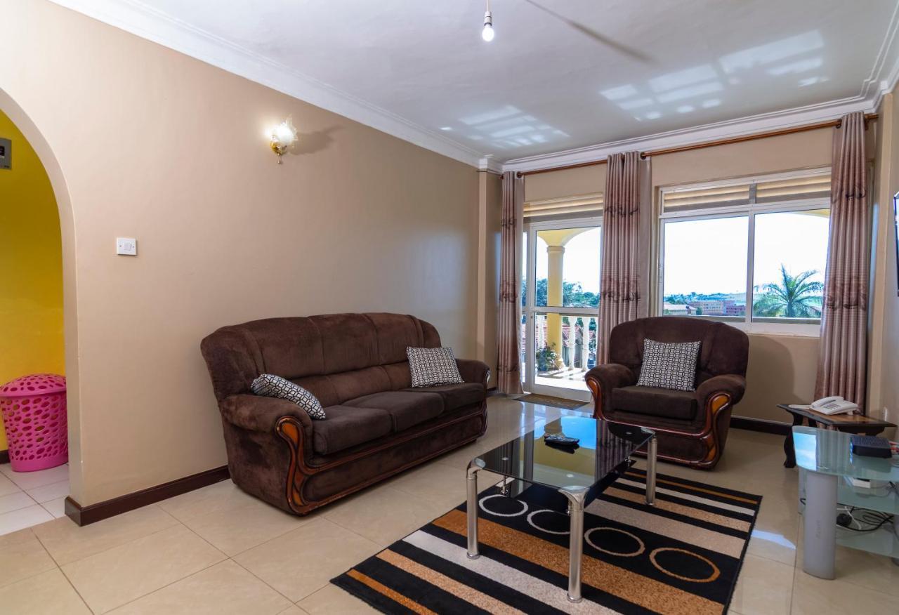 Karibu Bb Suites Entebbe Exteriér fotografie