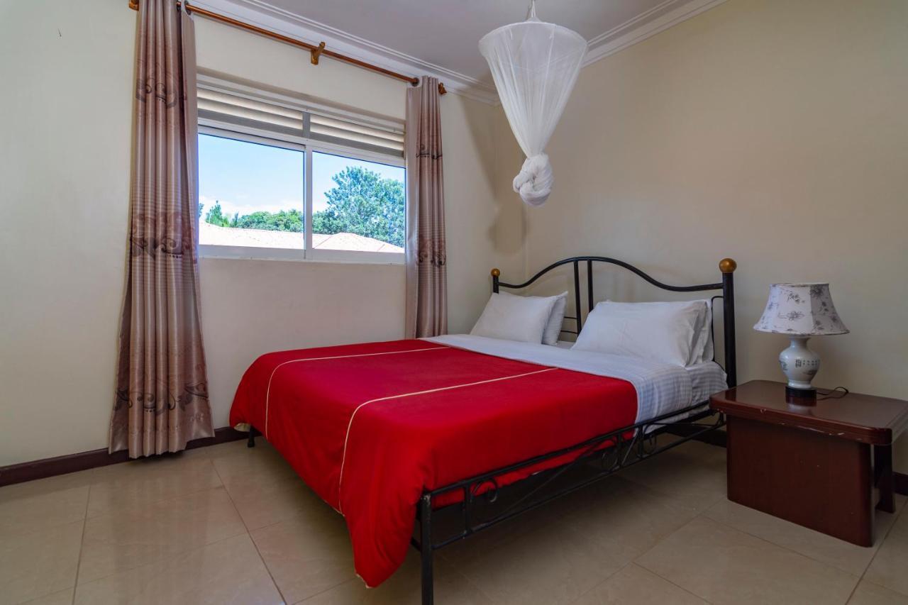 Karibu Bb Suites Entebbe Exteriér fotografie